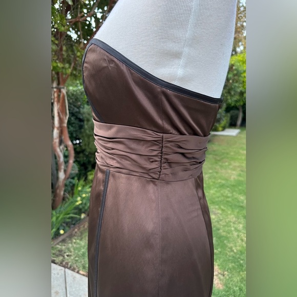 Democracy Strapless Satin Cocktail Dress - size 4 - Picture 3 of 5